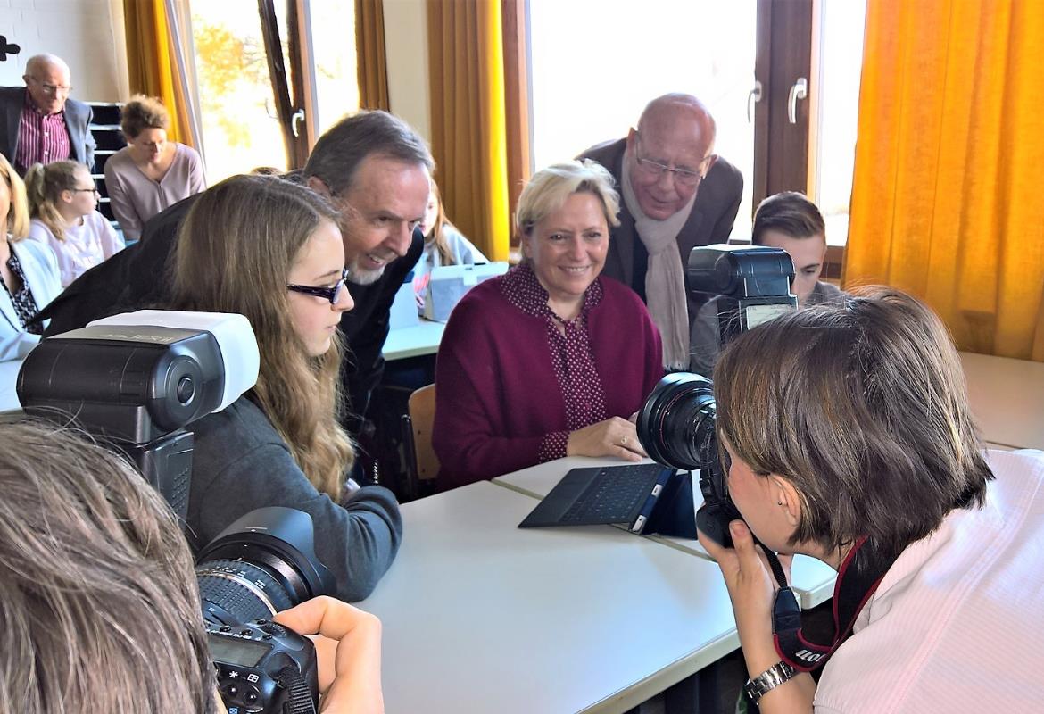 Kultusministerin besucht Pilotprojekt 